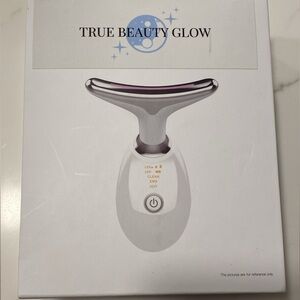 NEW True Beauty Glow LED Face Therapy